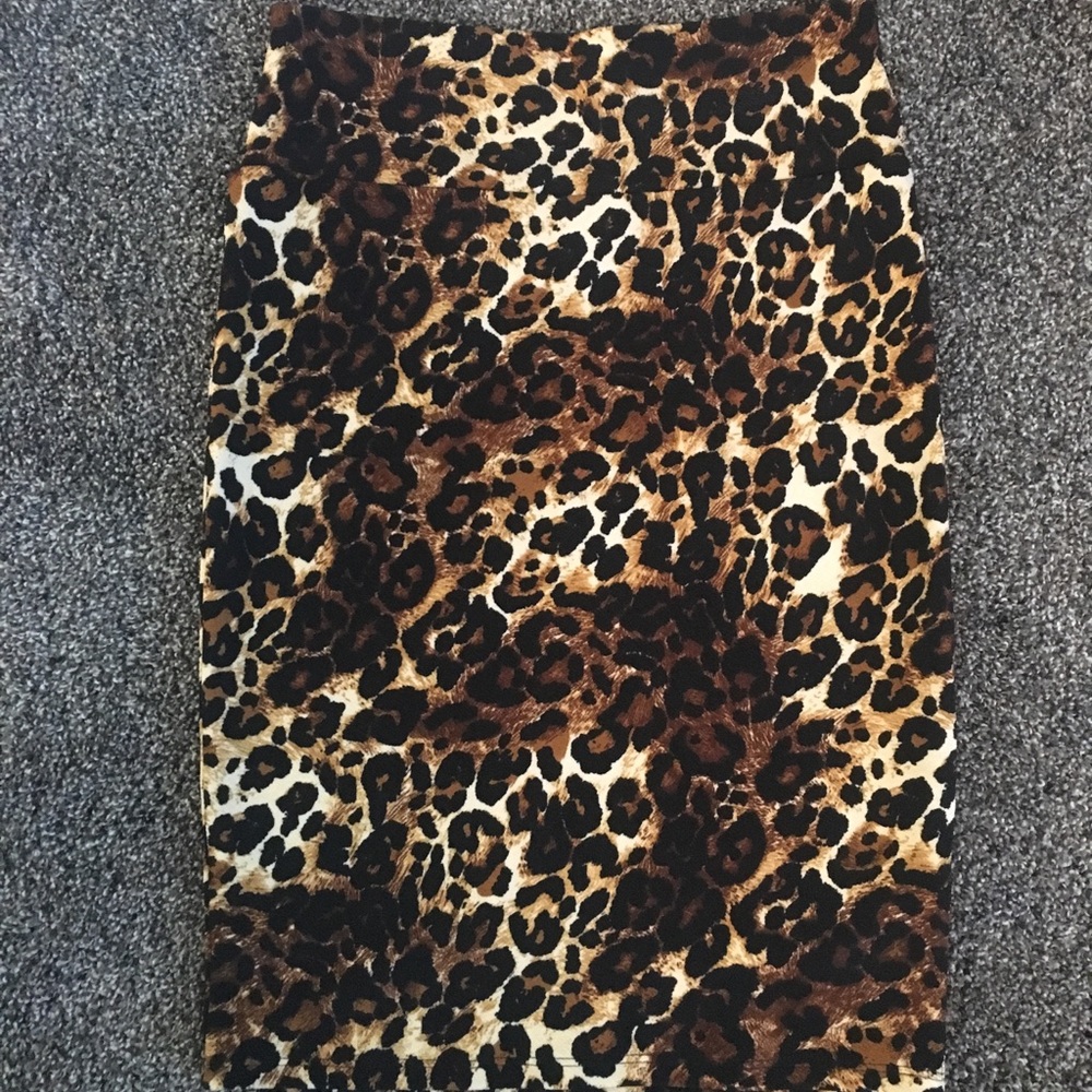 Lularoe Leopard pencil Skirt